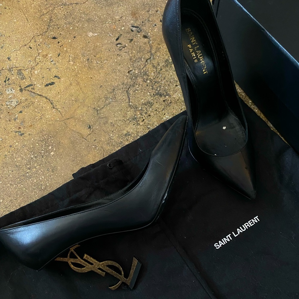 YSL NERO PUMP